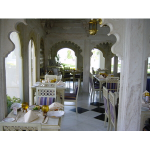 รูปถ่าย อินเดีย(India) อูไดปูร์(Udaipur) โรงแรมเลคพาเลซ(Lake Palace Hotel) 2003-05 19