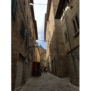 รูปถ่าย อิตาลี(Italy) วอลแตร์รา(Volterra) 2021-09 25