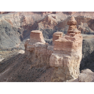 รูปถ่าย คาซัคสถาน(Kazakhstan) หุบผาชารึน(Charyn Canyon) 2007-03 93