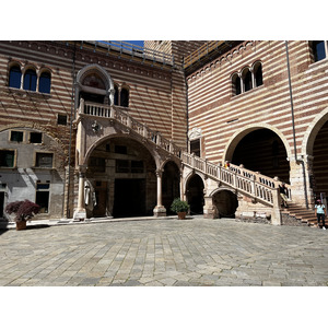 รูปถ่าย อิตาลี(Italy) เวโรเน่(Verona) 2022-05 23