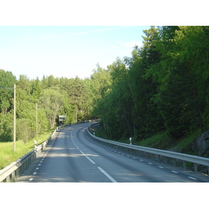 รูปถ่าย สวีเดน(Sweden) ถนนจากซิกทูนาไปอุปซอลา(Sigtuna to Uppsala road) 2005-06 12