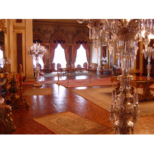 รูปถ่าย ตุรกี(Turkey) อิสตันบูล(Istanbul) พระราชวังโดลมาบาห์เช(Dolmabahce Palace) 2004-12 93