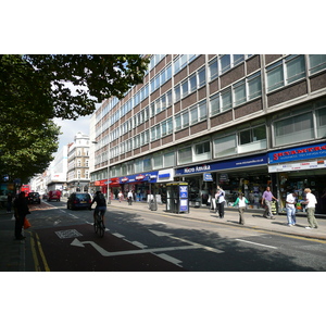 รูปถ่าย อังกฤษ(United Kingdom) ลอนดอน(London) ถนนท็อตแนมคอร์ต(Tottenham Court Road) 2007-09 15