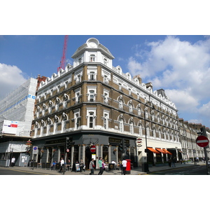 รูปถ่าย อังกฤษ(United Kingdom) ลอนดอน(London) ถนนท็อตแนมคอร์ต(Tottenham Court Road) 2007-09 24