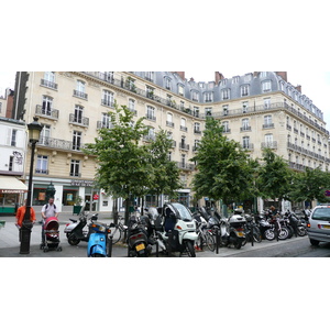 รูปถ่าย ฝรั่งเศส(France) ปารีส(Paris) คุ้มที่ 17 (17th Arrondissement) ถนนเลวี(Rue Levis) 2007-05 23