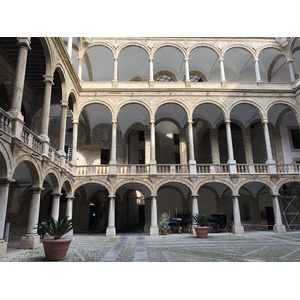 รูปถ่าย อิตาลี(Italy) ซิซิลี(Sicily) ปาแลร์โม(Palermo) วังเดย์นอร์มันนี(Palazzo dei Normanni) 2020-02 28