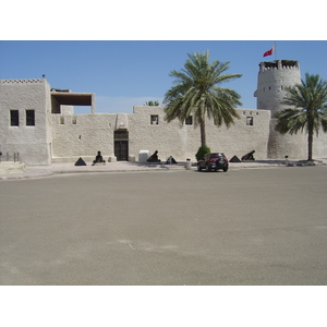 รูปถ่าย สหรัฐอาหรับเอมิเรตส์(United Arab Emirates) อุมม์อัลก็อยวัยน์(Umm al Quwain) 2005-03 11