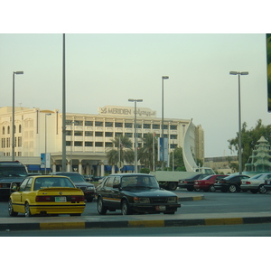 รูปถ่าย สหรัฐอาหรับเอมิเรตส์(United Arab Emirates) อาบูดาบี(Abu Dhabi) 2005-09 30