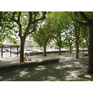 รูปถ่าย ฝรั่งเศส(France) ลูเนล(Lunel) 2004-08 22