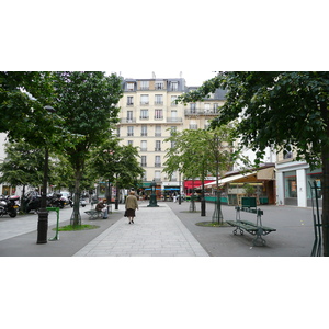 รูปถ่าย ฝรั่งเศส(France) ปารีส(Paris) คุ้มที่ 17 (17th Arrondissement) ถนนเลวี(Rue Levis) 2007-05 19