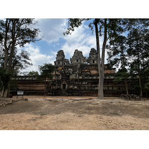 รูปถ่าย กัมพูชา(Cambodia) เสียมราฐ(Siem Reap) ปราสาทตาแก้ว(Ta Keo) 2023-01 20