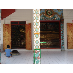 รูปถ่าย ไทย(Thailand) เชียงใหม่(Chiang Mai) ข้างในคุเมืองเชียงใหม่(Inside Canal) วัดหมื่นเงินกอง(Wat Mun Ngeun Khong temple) 2006-04 0