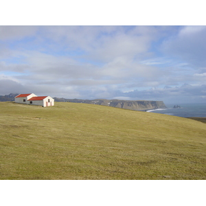 รูปถ่าย ไอซ์แลนด์(Iceland) เดียร์โฮไล(Dyrholaey) 2003-03 1