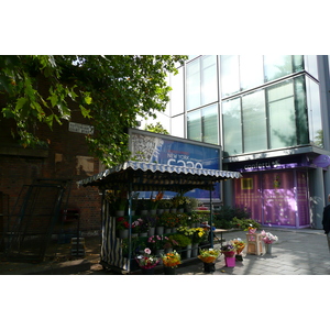 รูปถ่าย อังกฤษ(United Kingdom) ลอนดอน(London) ถนนท็อตแนมคอร์ต(Tottenham Court Road) 2007-09 5