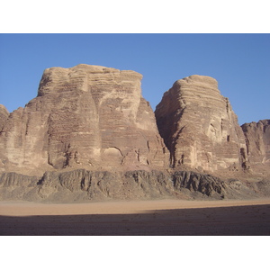 รูปถ่าย จอร์แดน(Jordan) ทะเลทรายวาดีรัม(Wadi Rum Desert) 2004-10 64
