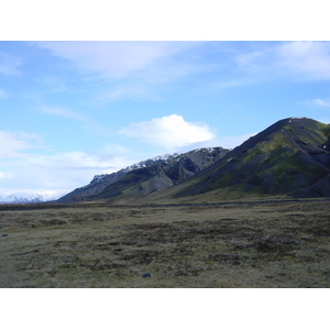รูปถ่าย ไอซ์แลนด์(Iceland) แอจาฟโจล(Eyjafjoll) 2003-03 6