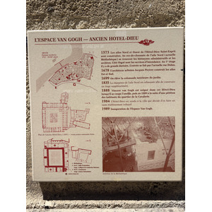 รูปถ่าย ฝรั่งเศส(France) อาร์เลอ(Arles) 2026-06 23
