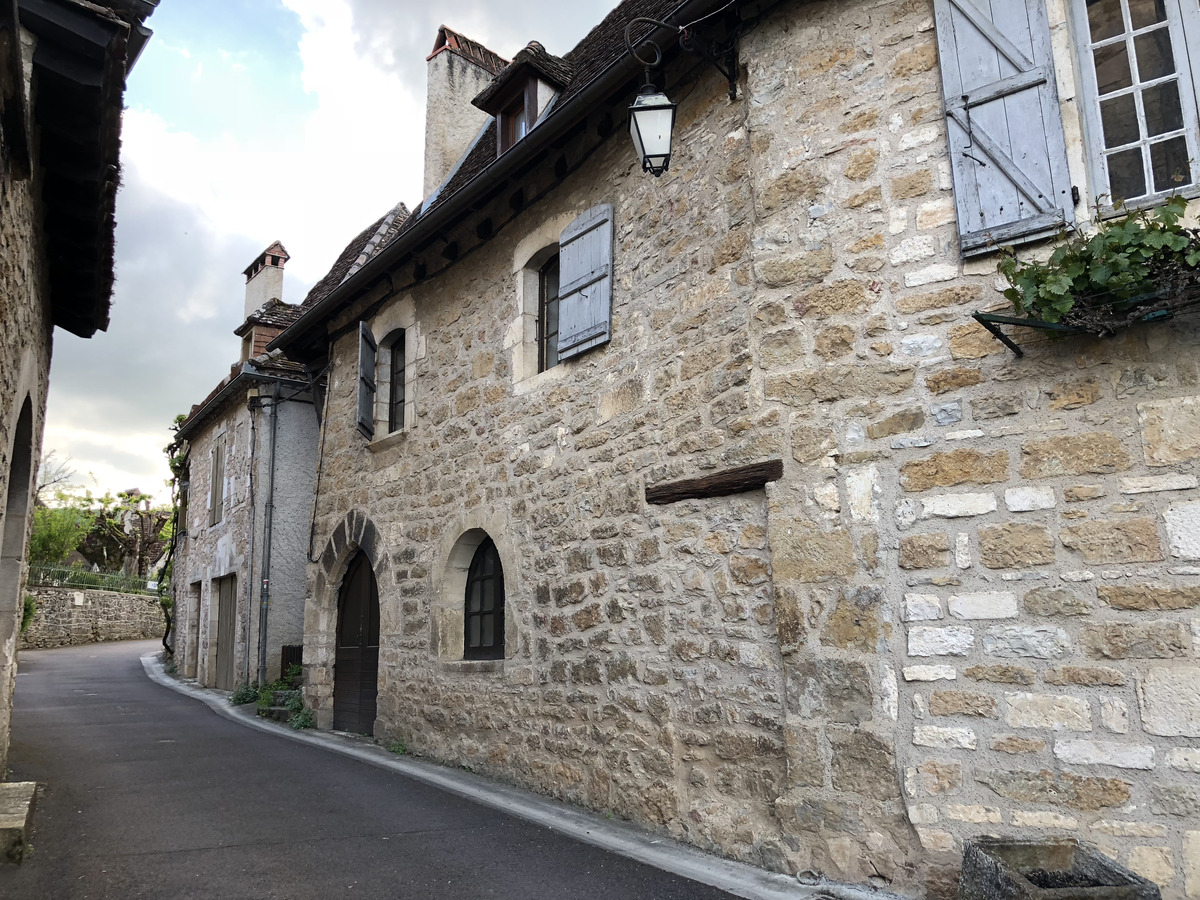 รูปถ่าย ฝรั่งเศส(France) กาเรนนัก(Carennac) 2018-04 64