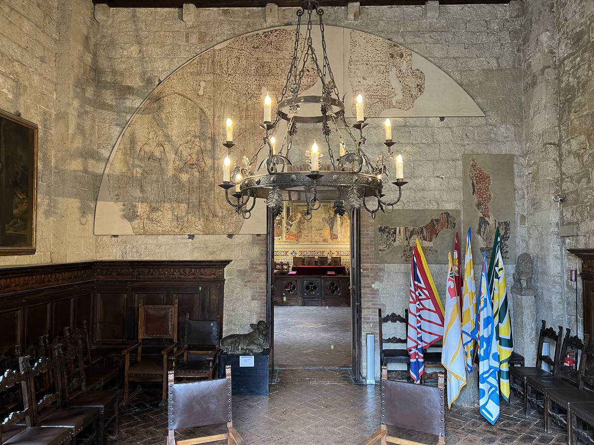 รูปถ่าย อิตาลี(Italy) วอลแตร์รา(Volterra) วังเดย์ปรีโอรี(Palazzo dei Priori) 2021-09 58