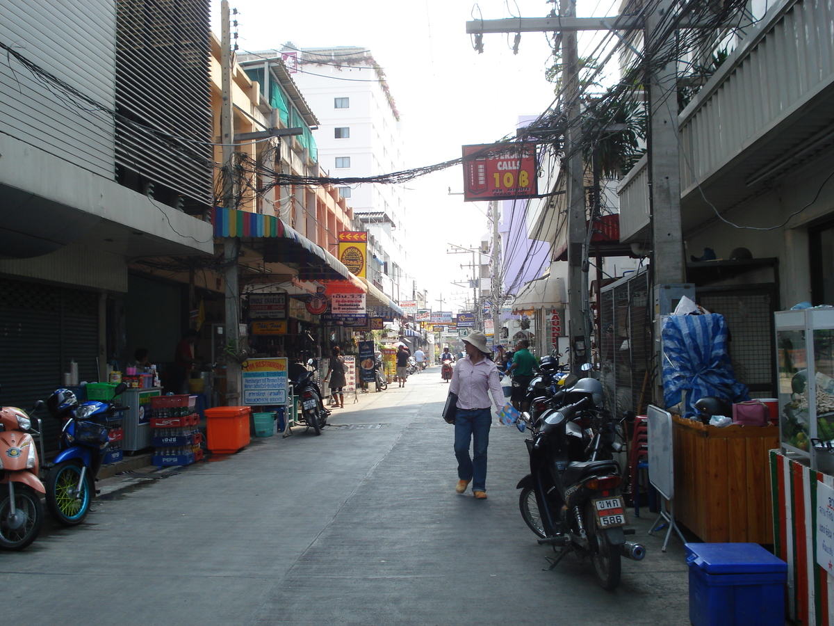 รูปถ่าย ไทย(Thailand) พัทยา(Pattaya) ถนนพัทยาสาย 2(Pattaya 2nd road) 2008-01 161