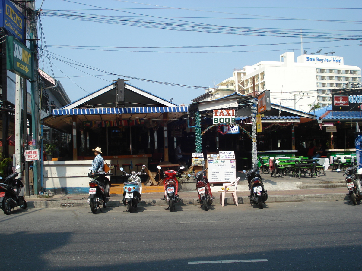 รูปถ่าย ไทย(Thailand) พัทยา(Pattaya) ถนนพัทยาสาย 2(Pattaya 2nd road) 2008-01 44