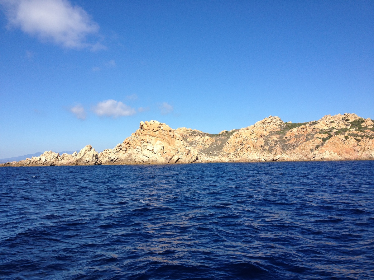 รูปถ่าย อิตาลี(Italy) อ่าวกาลาลุงกา(Cala Lunga) 2012-09 45