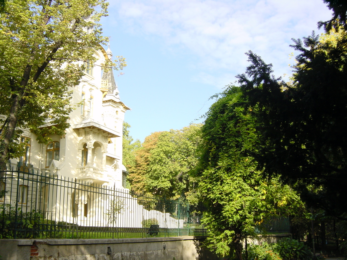 รูปถ่าย โรมาเนีย(Romania) บูคาเรสต์(Bucharest) 2003-10 10