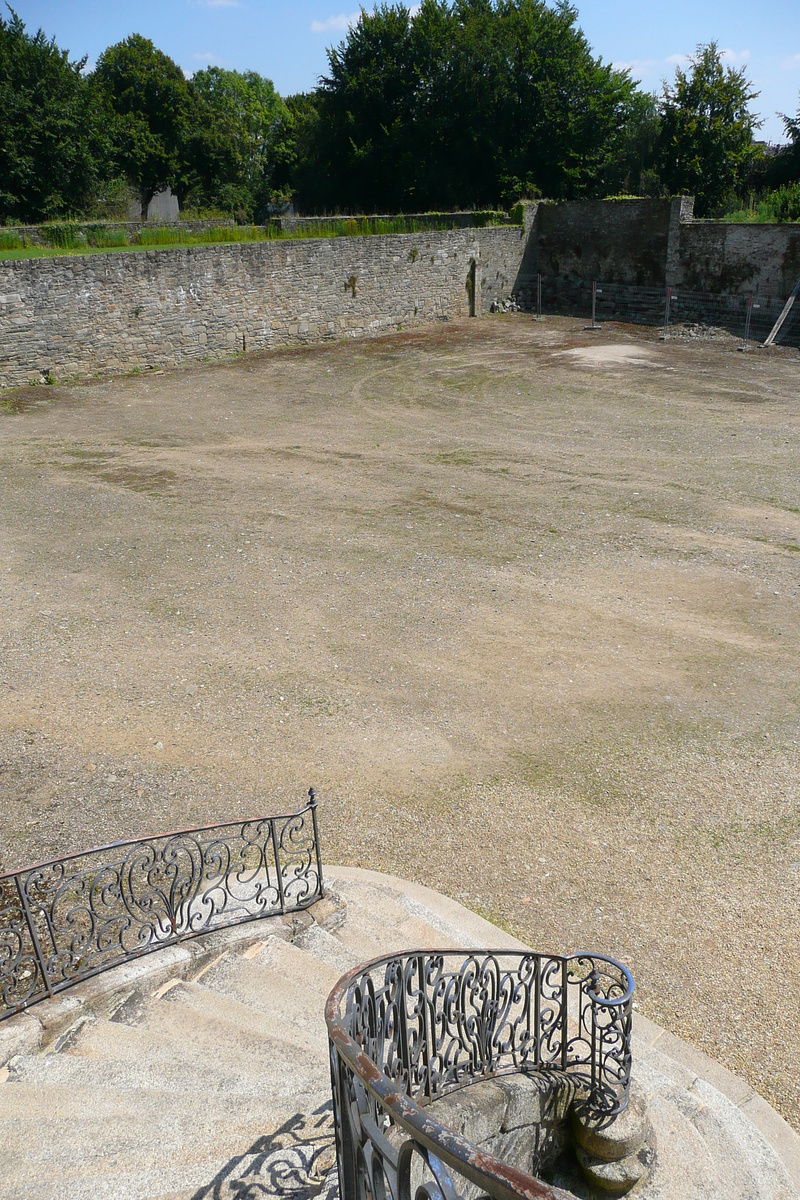 รูปถ่าย ฝรั่งเศส(France) ปองติวี่(Pontivy) ปราสาทดยุกแห่งโรออง(Rohan's Dukes Castle) 2007-08 18
