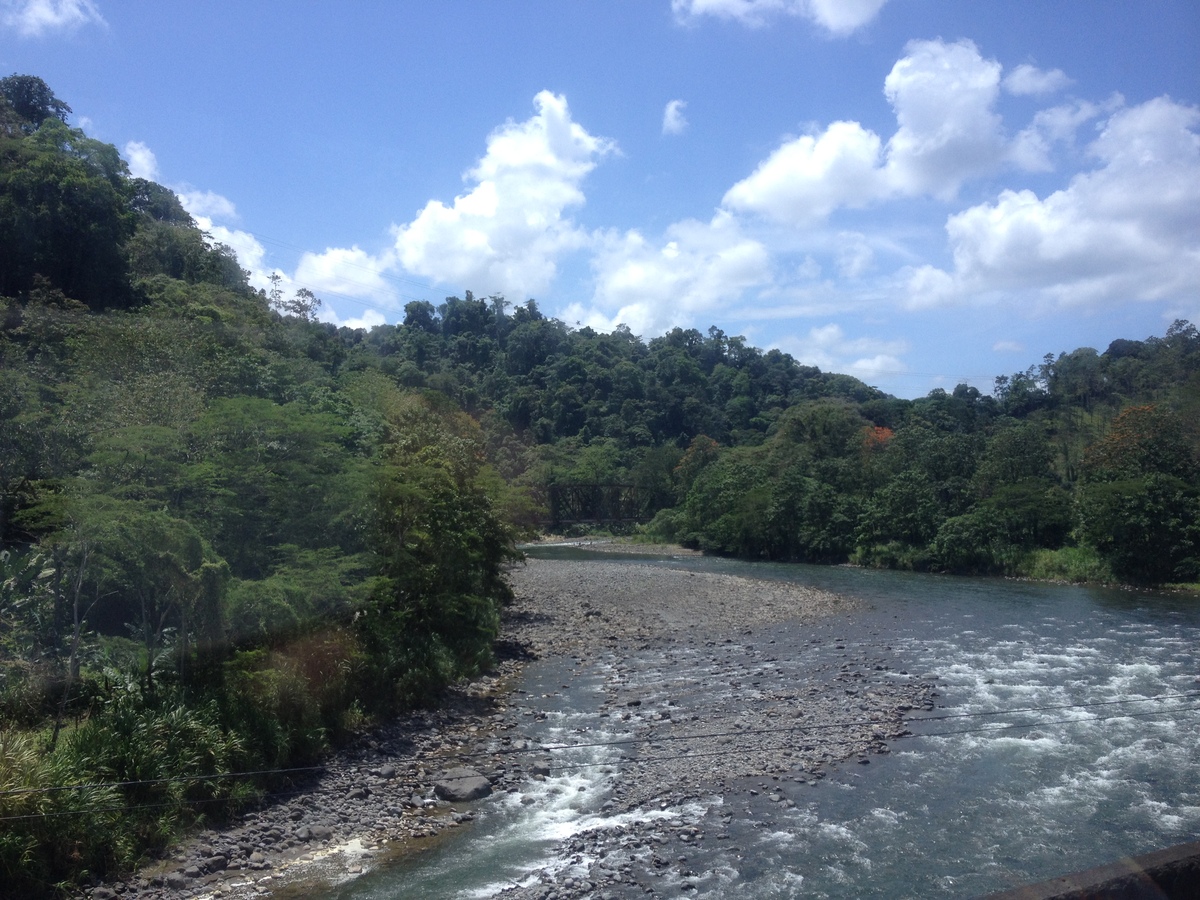 รูปถ่าย คอสตาริกา(Costa Rica) จากลีมอนไปซีกีร์เรส(Limon to Siquirres) 2015-03 6
