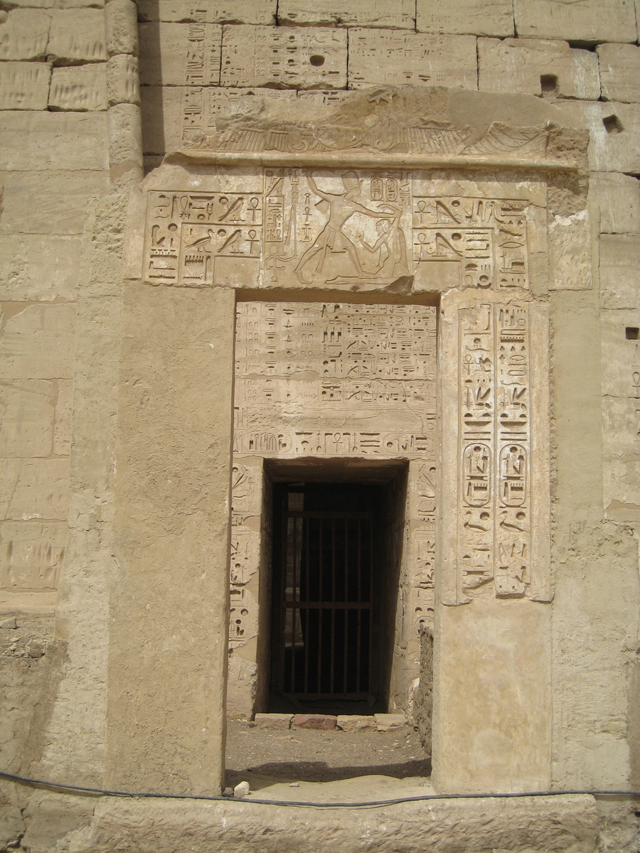 รูปถ่าย อียิปต์(Egypt) ลูซอร์(Luxor) 2007-04 9