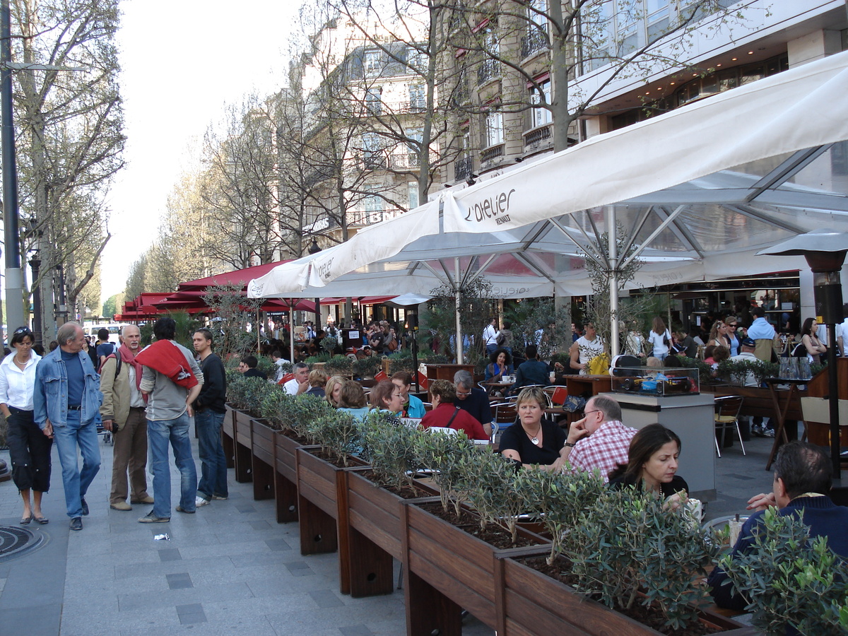 รูปถ่าย ฝรั่งเศส(France) ปารีส(Paris) ช็องเซลีเซ(Champs Elysees) 2006-04 18