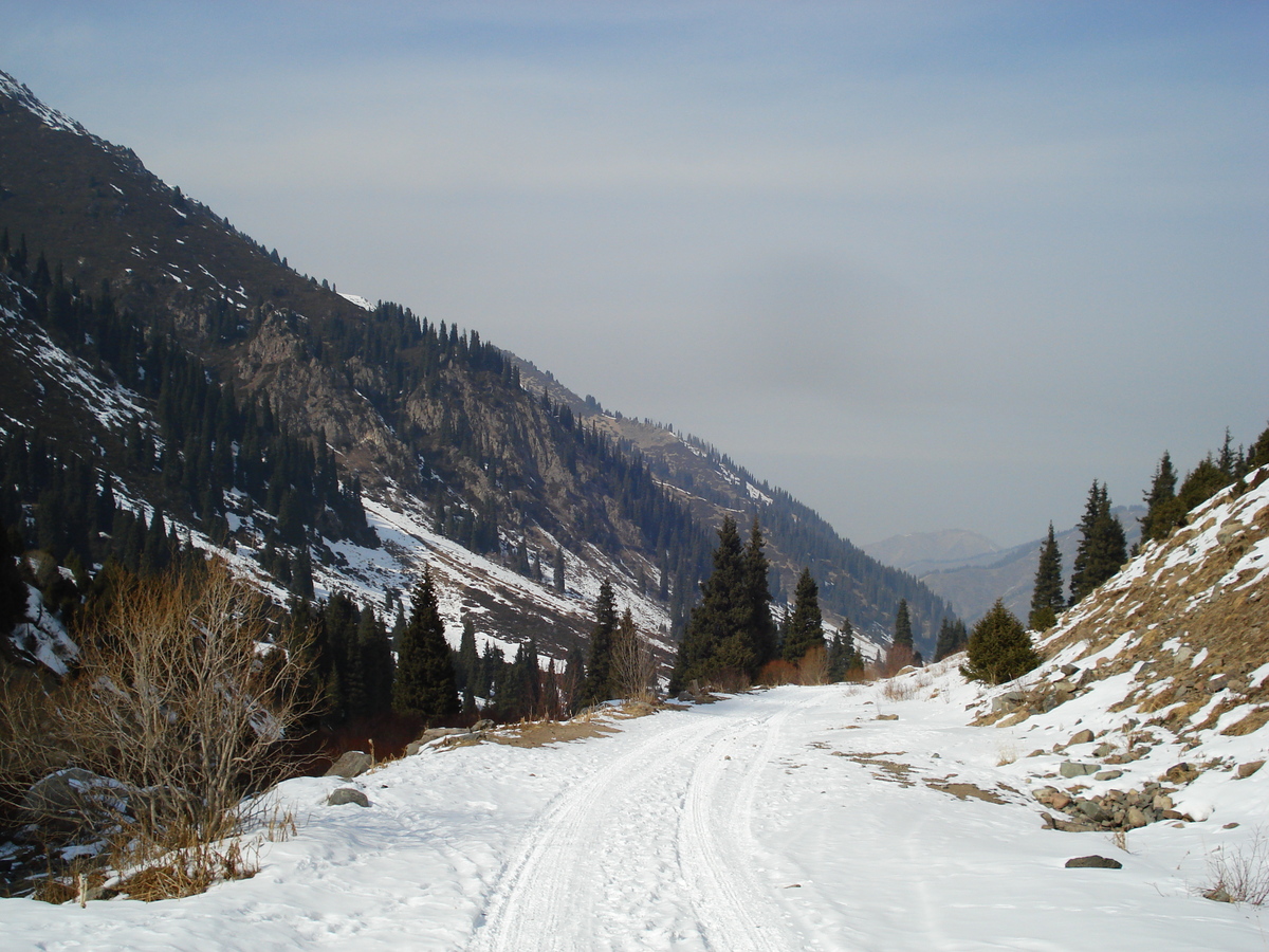 รูปถ่าย คาซัคสถาน(Kazakhstan) ซิมบูแลค(Shymbulak) 2007-03 1