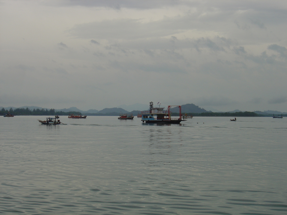 รูปถ่าย ไทย(Thailand) เกาะคอเขา(Koh Kho Khao Island) 2005-12 7