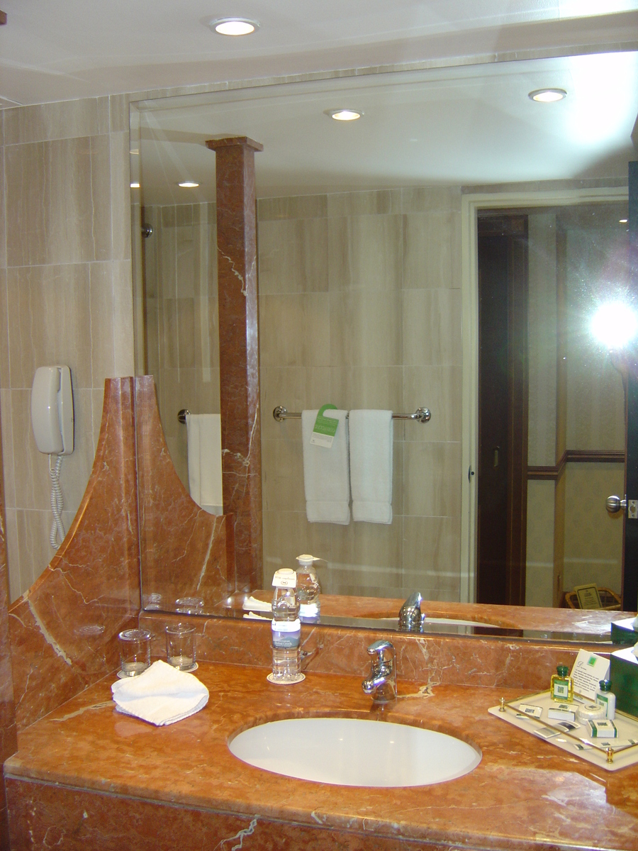 รูปถ่าย สหรัฐอาหรับเอมิเรตส์(United Arab Emirates) ดูไบ(Dubai) โรงแรมเชอราตัน ดูไบครีก(Sheraton Dubai Creek Hotel) 2005-03 10
