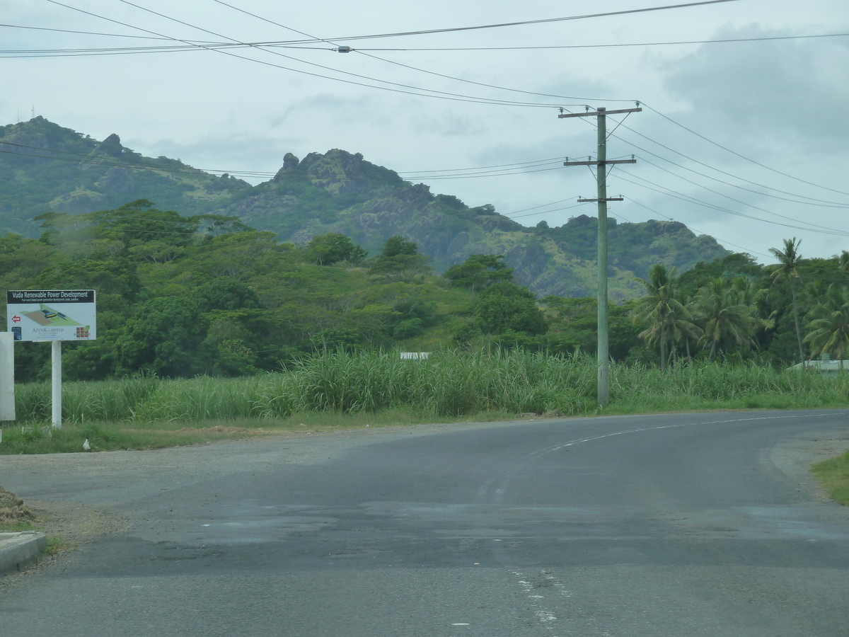 รูปถ่าย ฟิจิ(Fiji) ถนนจากนาดีไปเลาโตกา(Nadi to Lautoka road) 2010-05 10