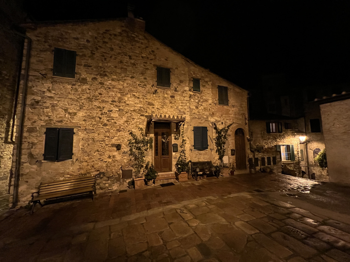 รูปถ่าย อิตาลี(Italy) ซูเวเรโต(Suvereto) 2021-09 36