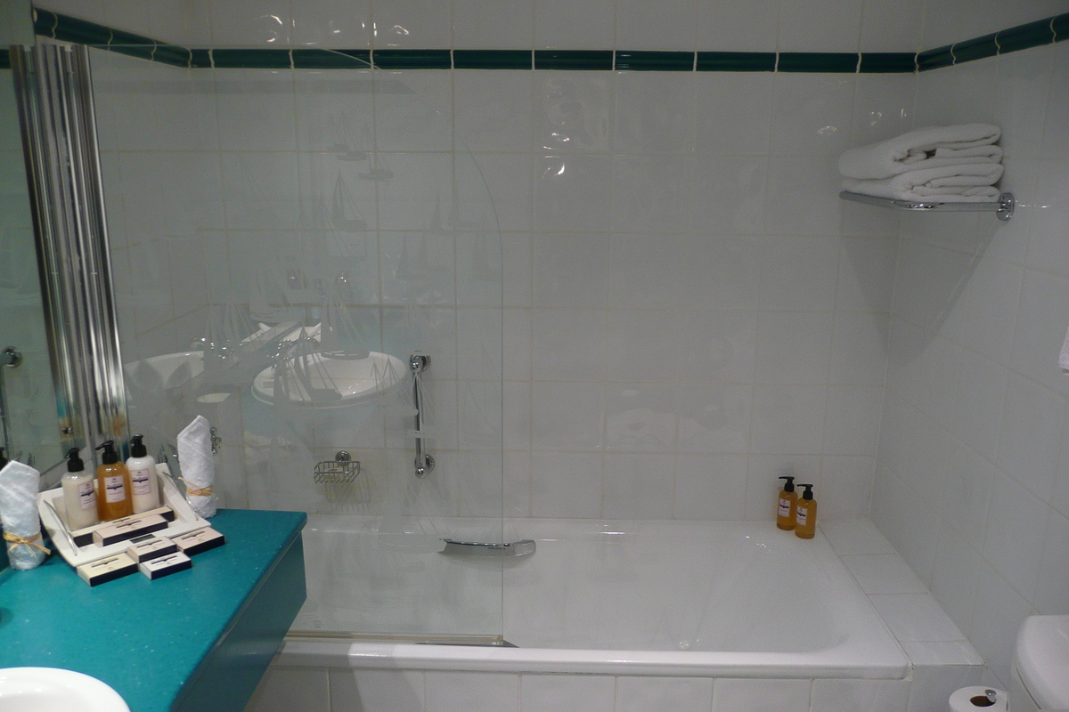 รูปถ่าย แอฟริกาใต้(South Africa) เคปทาวน์(Cape Town) โรงแรมคอมโมดอร์(Commodore Hotel) 2008-09 5