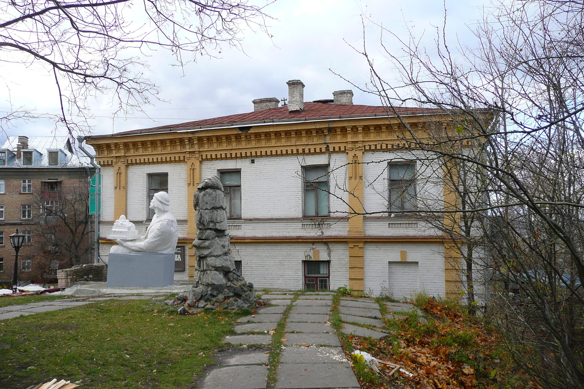 รูปถ่าย ยูเครน(Ukraine) เคียฟ(Kiev) ปอดิลด้านตะวันตก(Podil West) 2007-11 24