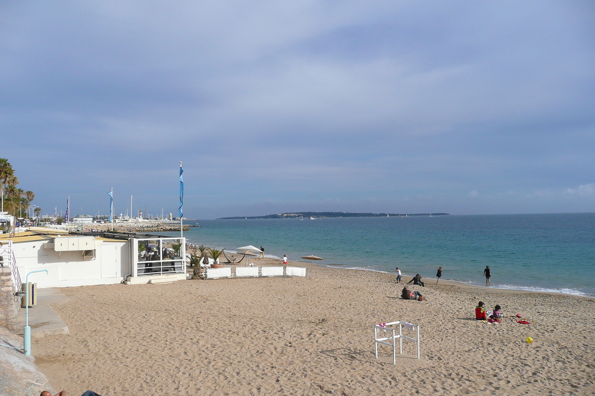 รูปถ่าย ฝรั่งเศส(France) คานส์(Cannes) หาดดูมีดี(Plage du midi) 2008-03 6
