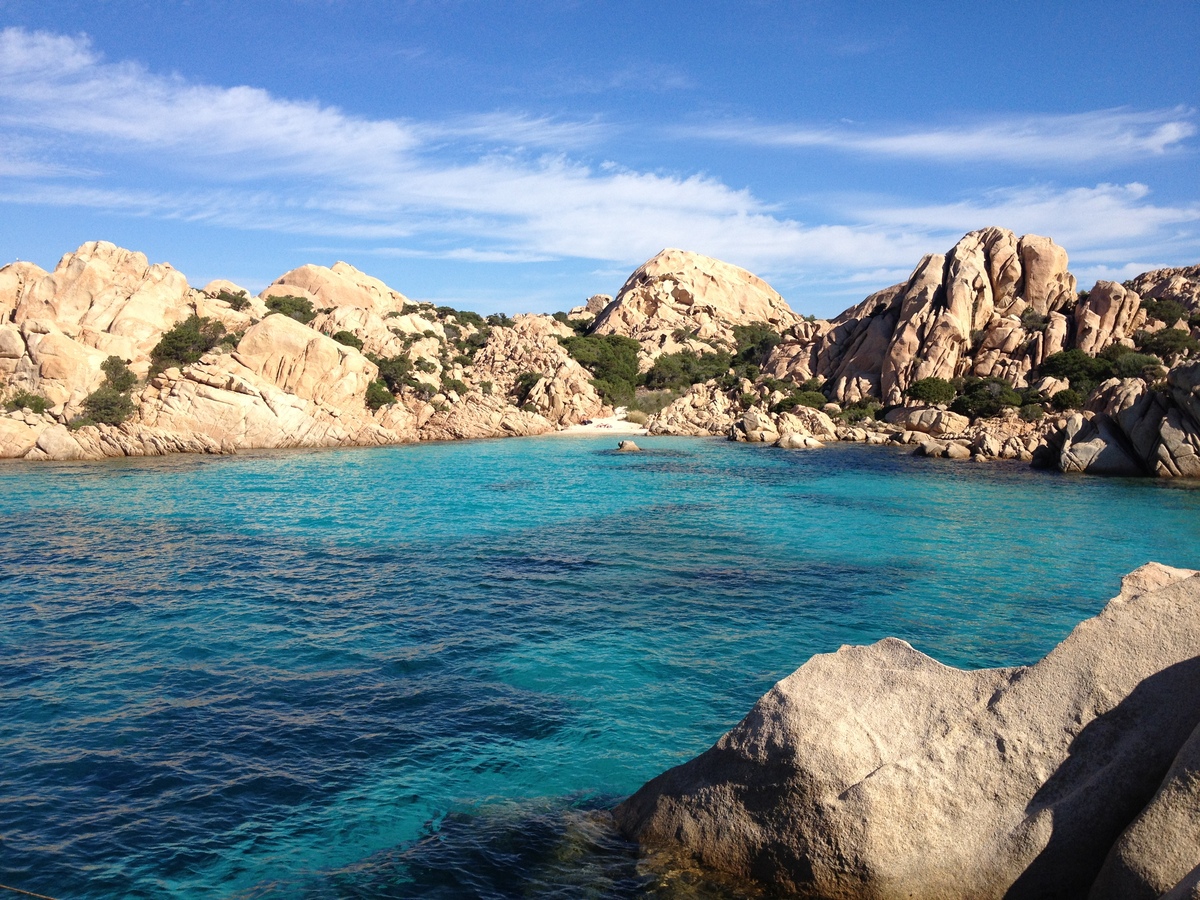 รูปถ่าย อิตาลี(Italy) อ่าวกาลาโกตีชโช(Cala Coticcio) 2012-09 23