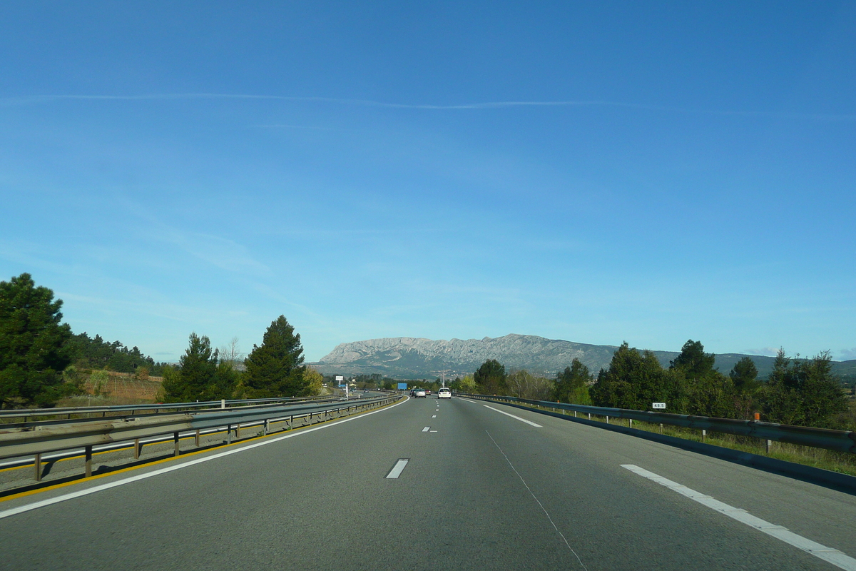รูปถ่าย ฝรั่งเศส(France) เฟรนช์ริวิเอรา(French Riviera) ถนนจากเลอลุกไปแอ็กซ์(Le Luc to Aix Road) 2008-04 64