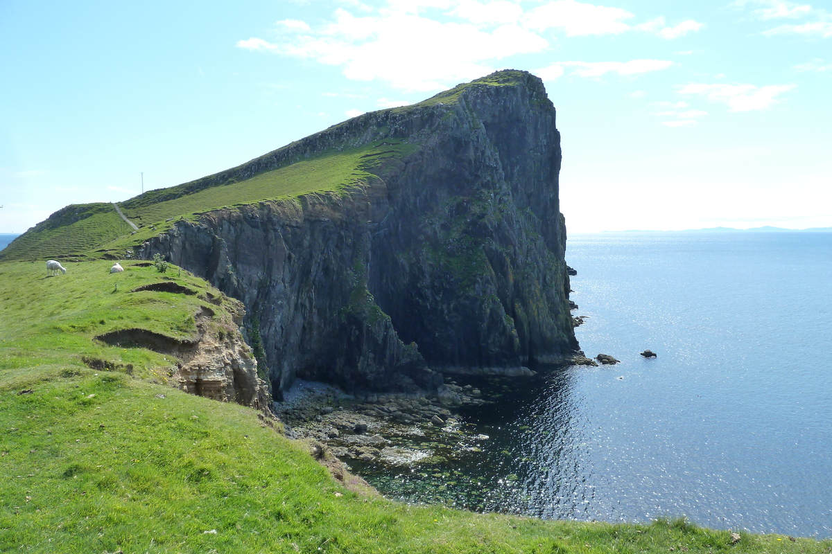 รูปถ่าย อังกฤษ(United Kingdom) เกาะสกาย(Skye) แหลมนีสต์พอยต์(Neist Point) 2011-07 28