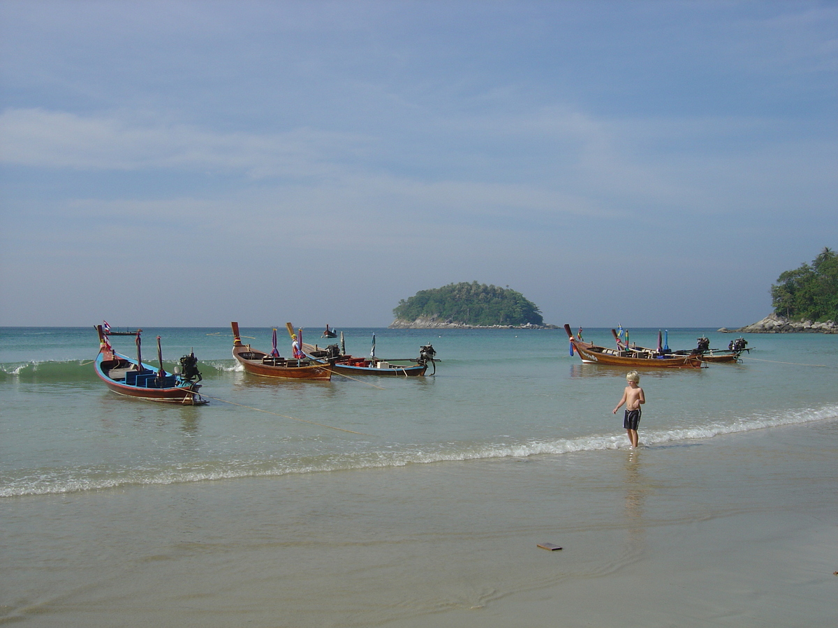 รูปถ่าย ไทย(Thailand) ภูเก็ต(Phuket) หาดกะตะ(Kata Beach) 2005-12 51