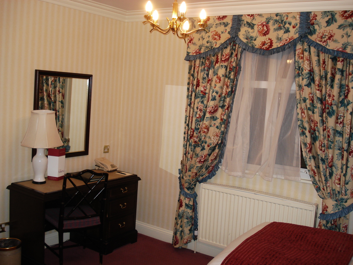 รูปถ่าย อังกฤษ(United Kingdom) บิชอปส์สตอร์ตฟอร์ด(Bishops Stortford) โรงแรมดาวน์ฮอลล์ คันทรีเฮาส์(Down Hall Country House Hotel) 2006-10 47