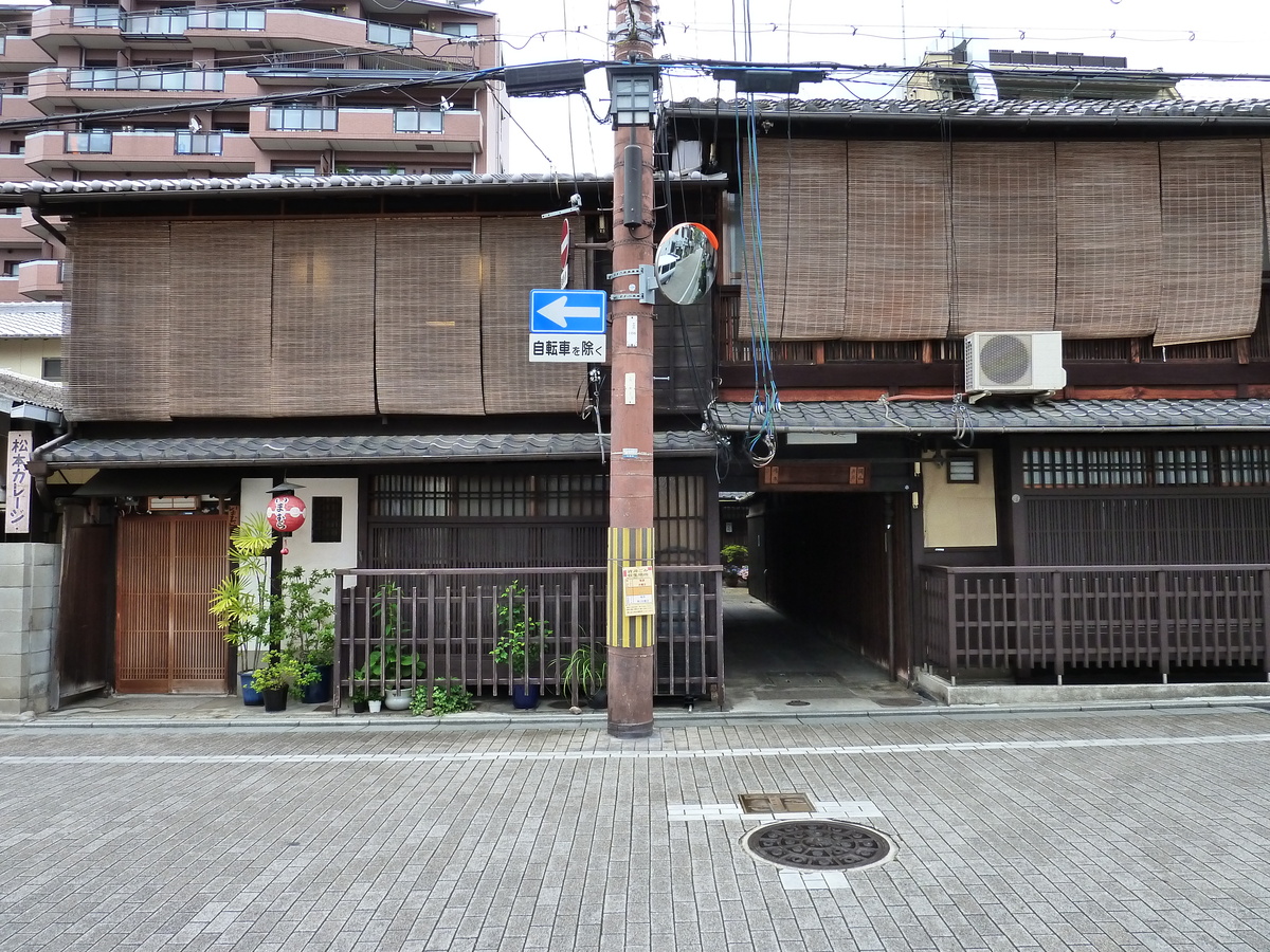 รูปถ่าย ญี่ปุ่น(Japan) เกียวโต(Kyoto) ถนนฮานามิโคจิ(Hanami koji) 2010-06 33