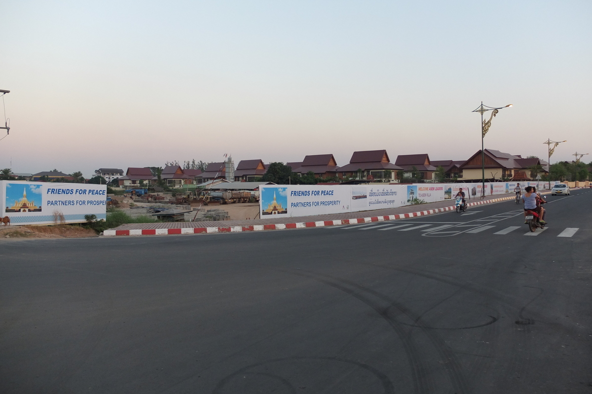 รูปถ่าย ลาว(Laos) เวียงจันทน์(Vientiane) 2012-12 10