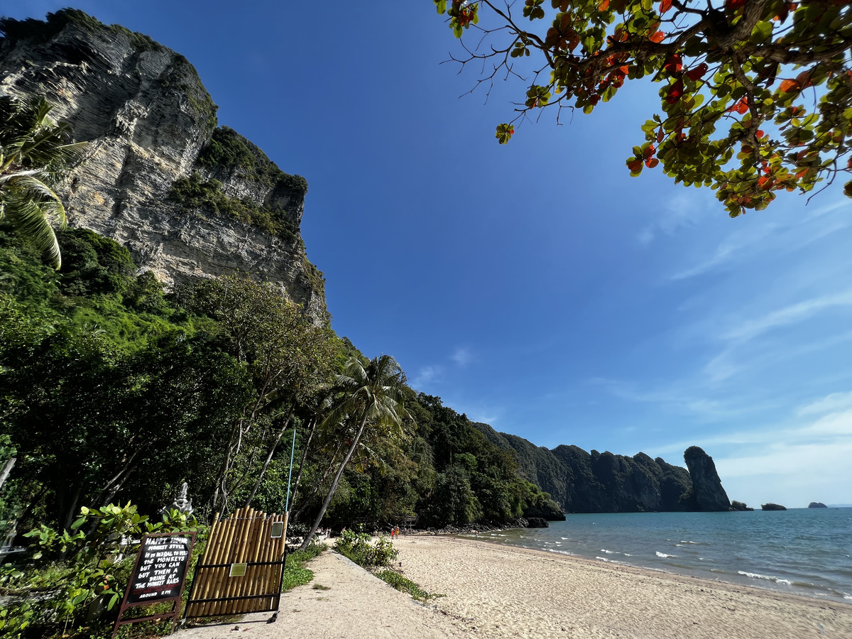 รูปถ่าย ไทย(Thailand) กระบี่(Krabi) อ่าวนาง(Ao Nang) 2023-01 44