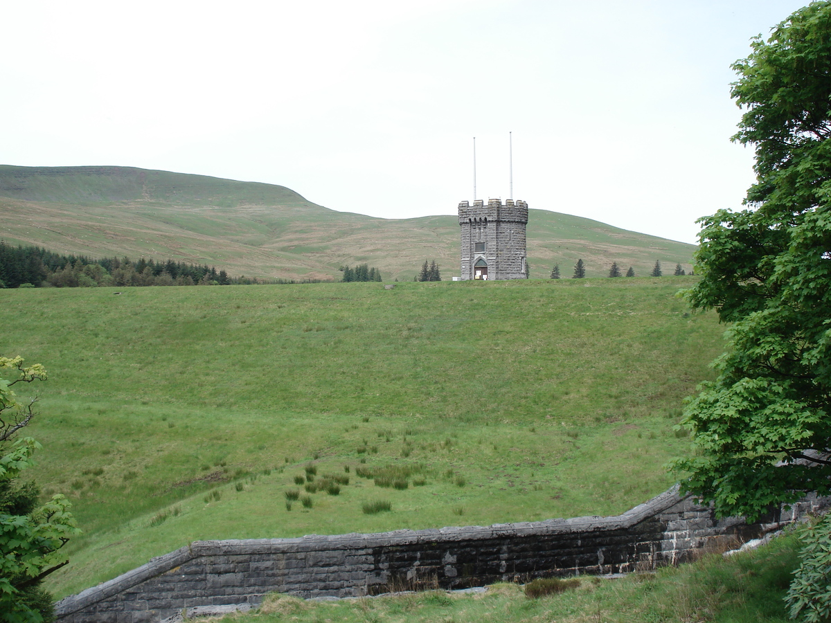 รูปถ่าย อังกฤษ(United Kingdom) อุทยานแห่งชาติเบรคอนบีคอนส์(Brecon Beacons National Park) 2006-05 30