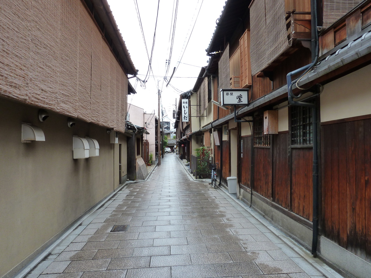 รูปถ่าย ญี่ปุ่น(Japan) เกียวโต(Kyoto) ถนนฮานามิโคจิ(Hanami koji) 2010-06 1