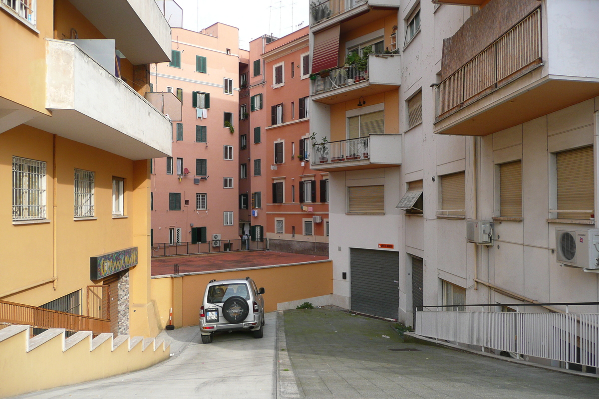 รูปถ่าย อิตาลี(Italy) โรม(Rome) ถนนเกรโกรีโอที่ 7(Via Gregorio VII) 2007-11 22
